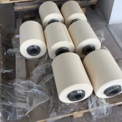 粉碎机陶瓷轧辊的图片