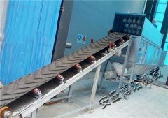 锯粉自动破包机、无尘粉体拆包破袋机的图片
