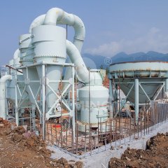 销售大型石灰石制粉生产线 脱硫石灰石磨粉机 碳化硅雷蒙磨粉机的图片