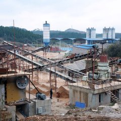 成套石料破碎设备 鹅卵石制沙碎石的图片