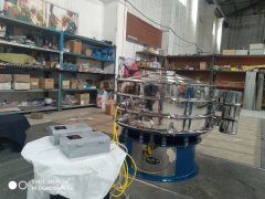 电池材料专用超声波振动筛的图片