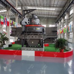 VSI7611冲击式破碎机石料细碎制沙设备砂石中碎机电动制砂机的图片