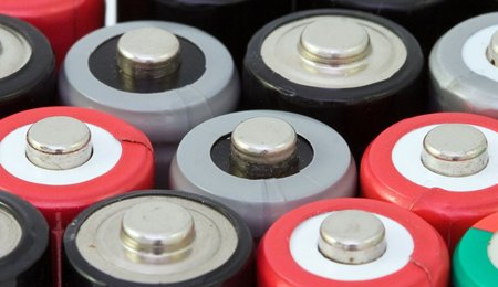 阿贡实验室研发电池材料、生物燃料材料新工艺