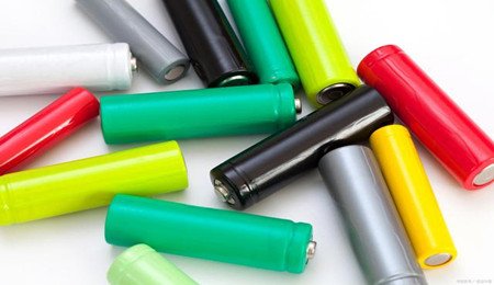 锂电池隔膜行业特点-聚合物锂电池生产厂家