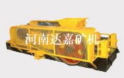 辊式破碎机的图片
