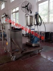 酸乳饮料三级超速均质机的图片
