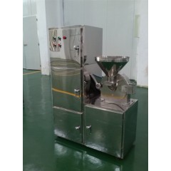 齿盘粉碎机的图片