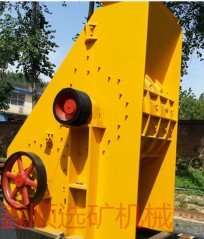 建筑垃圾粉碎机的图片