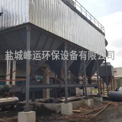 大型行喷脉冲长布袋除尘器的图片
