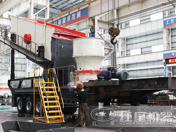 高效建筑垃圾破碎机车间生产 高效建筑垃圾破碎机车间生产