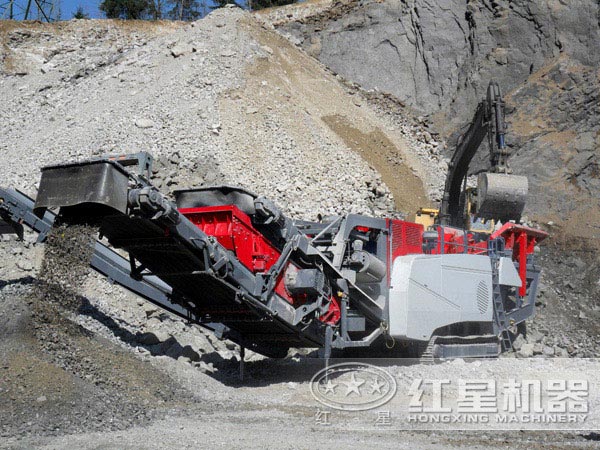 红星履带式建筑垃圾破碎机处理现场 红星履带式建筑垃圾破碎机处理现场