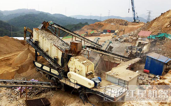 湖北反击式移动破碎站处理建筑垃圾现场 湖北反击式移动破碎站处理建筑垃圾现场