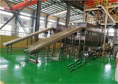 河北自动拆袋站 片碱不锈钢自动拆包设备的图片