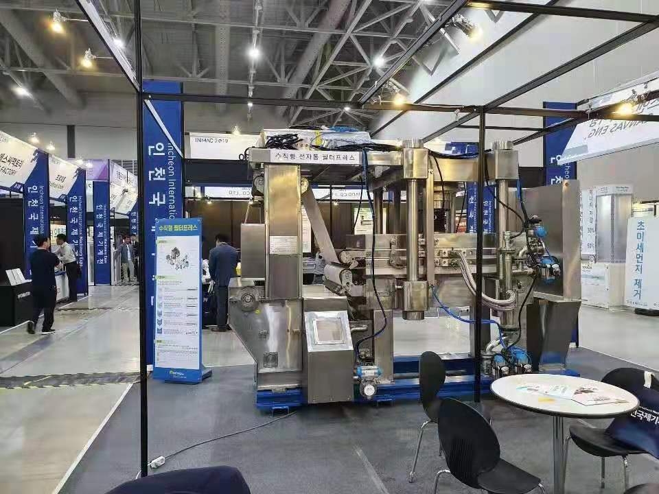 105951_871691_procont.jpg