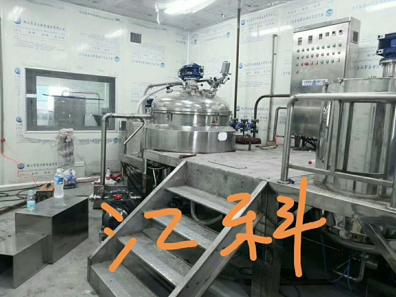 110937_393231_procont.jpg 卡仕达酱生产现场.jpg