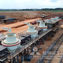 整条河卵石固定移动破碎制砂线的图片