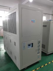30匹 HP 研磨机风冷式精密冷水机的图片