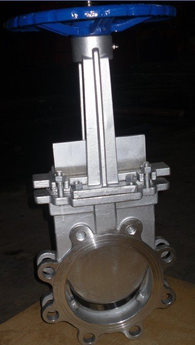 214059_000987_procont.jpg