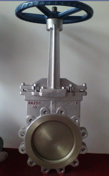 214059_984374_procont.jpg