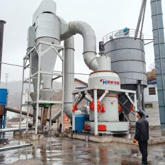 膨润土6r雷蒙磨 桂林鸿程r型碎石雷蒙磨粉机 石头磨粉器的图片
