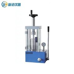 台式小型一体式冷压机的图片